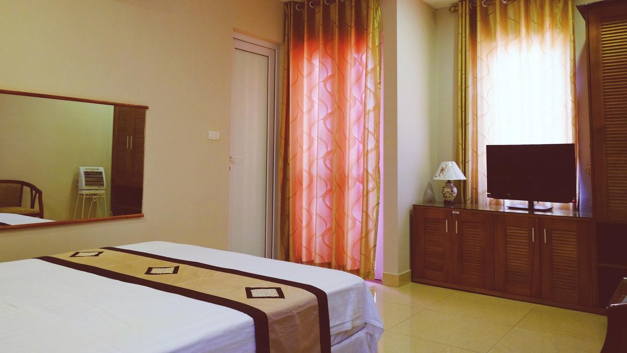 Ba Sao Hotel Hanoi Exterior photo