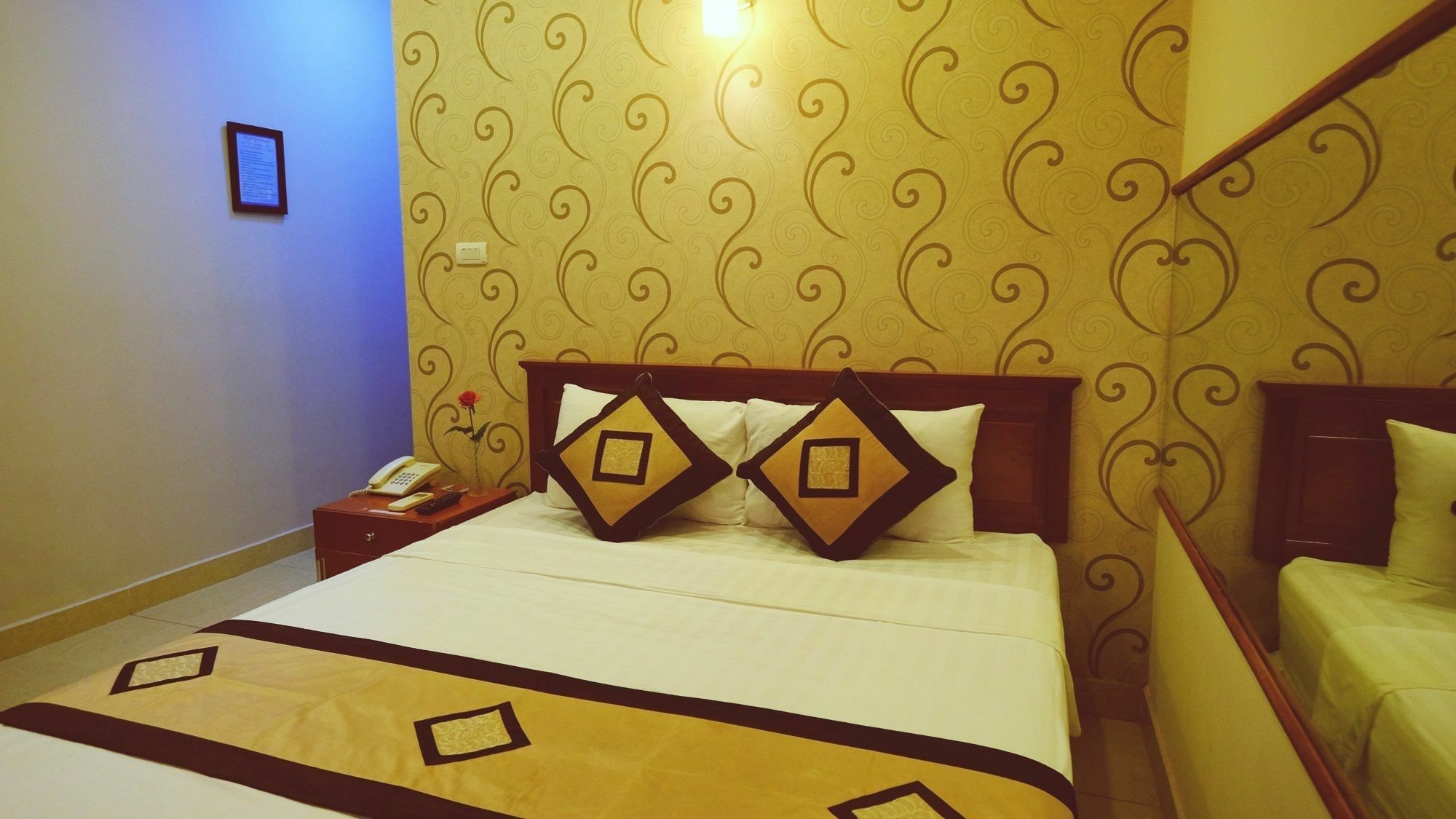 Ba Sao Hotel Hanoi Exterior photo